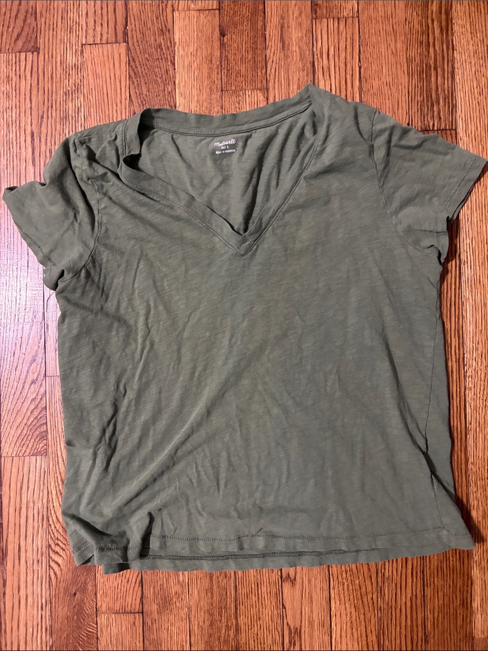 Madewell Olive Green V-Neck Short Sleeve Tee